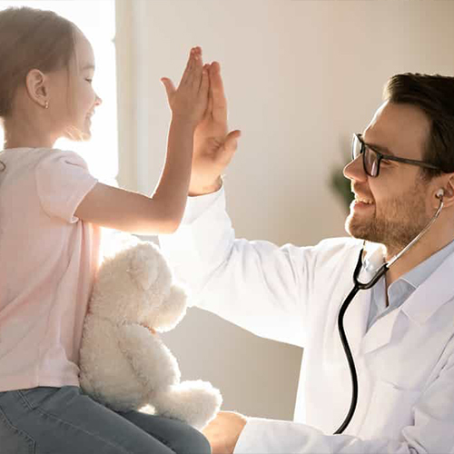 ویزیت پزشک در منزل - کودکان